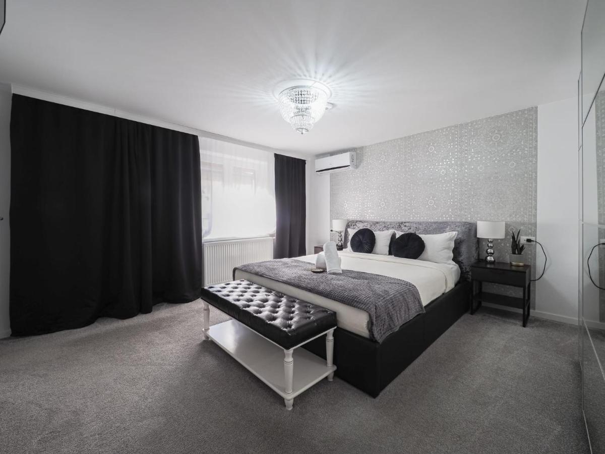 For You Apartments Gold & Silver Sibiu Exterior photo